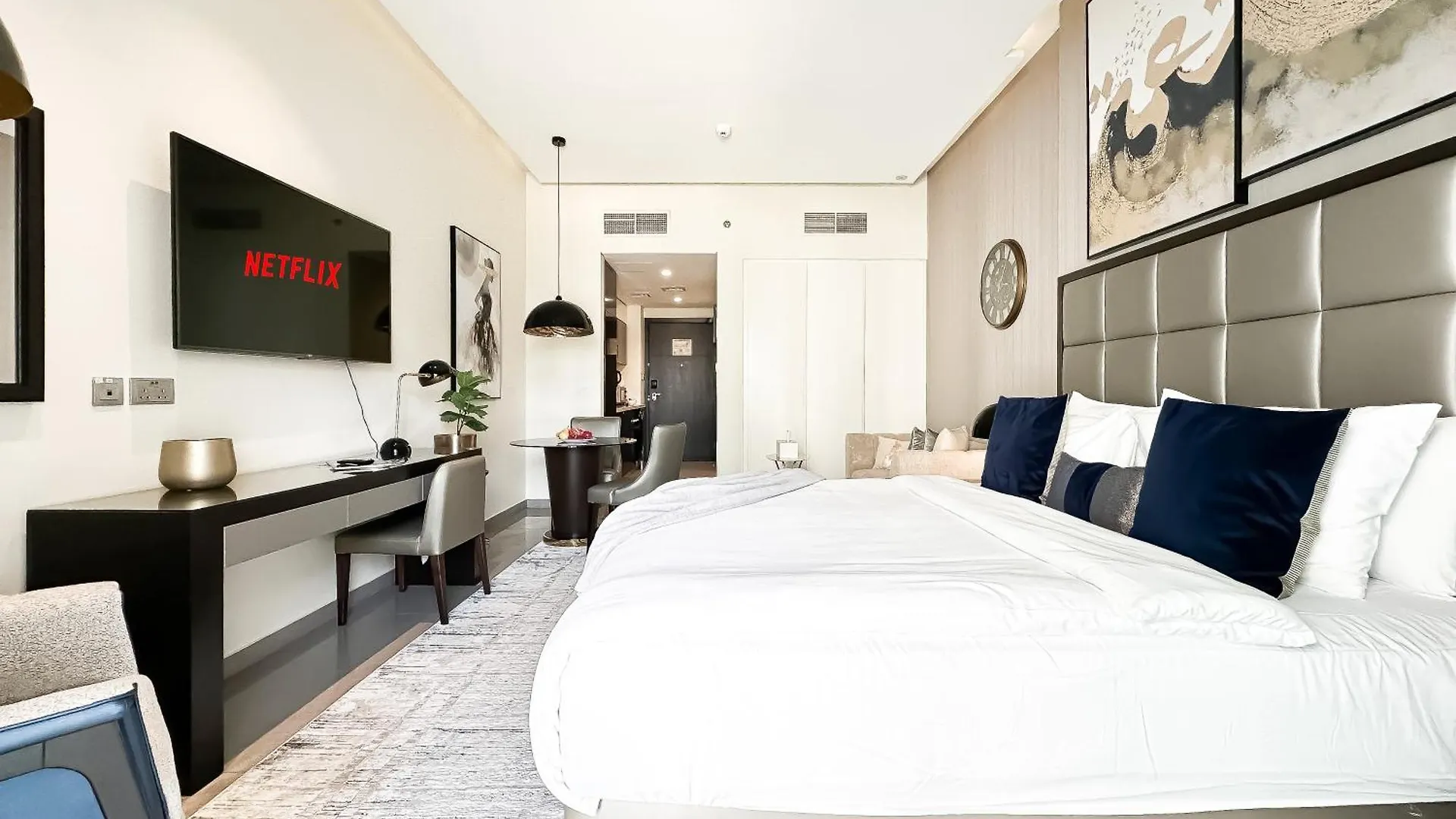 Unparalleled Splendor - Luxe Studio In Business Bay Dubai 0*,  Emirati Arabi Uniti