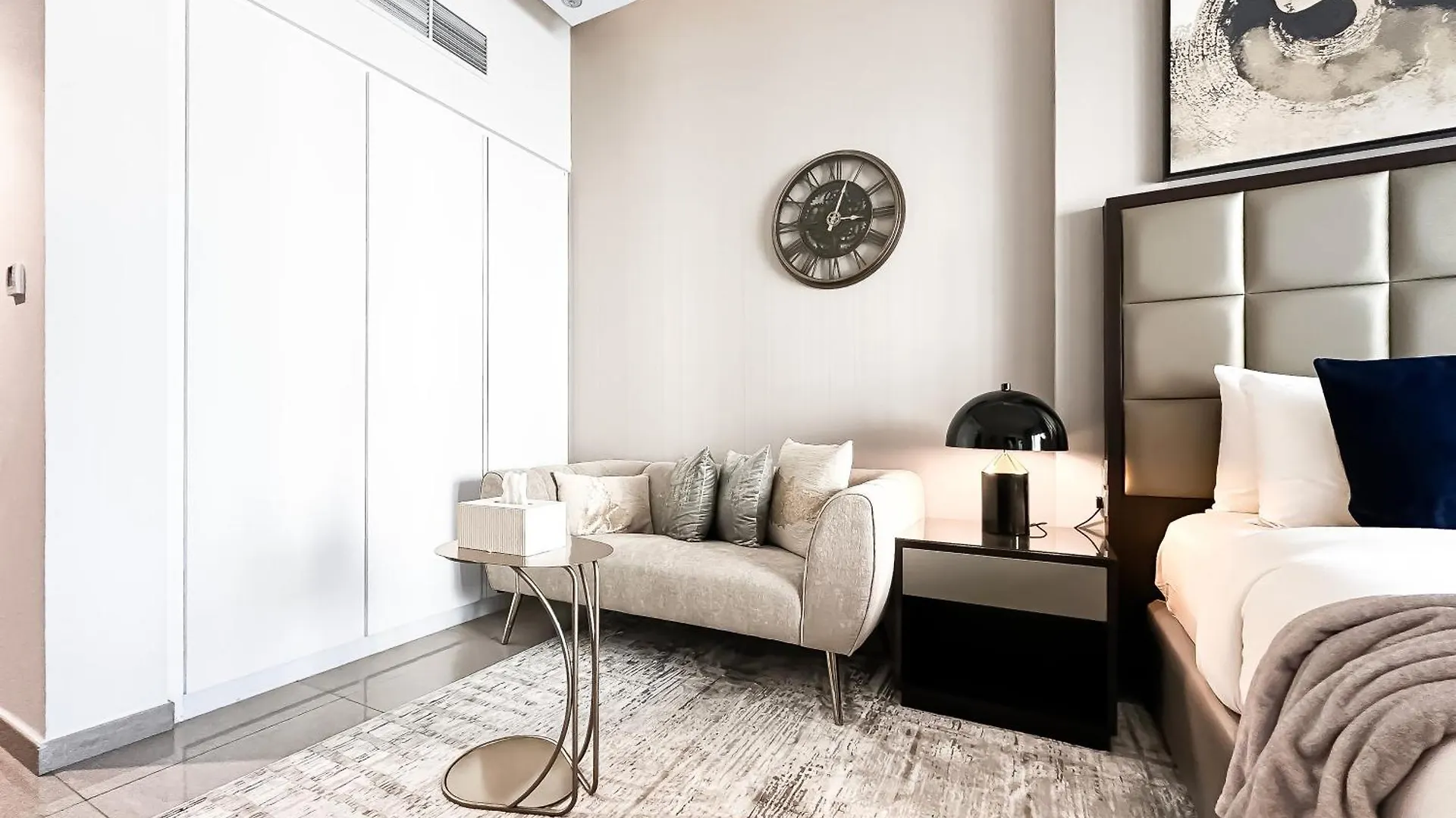 Unparalleled Splendor - Luxe Studio In Business Bay Dubai